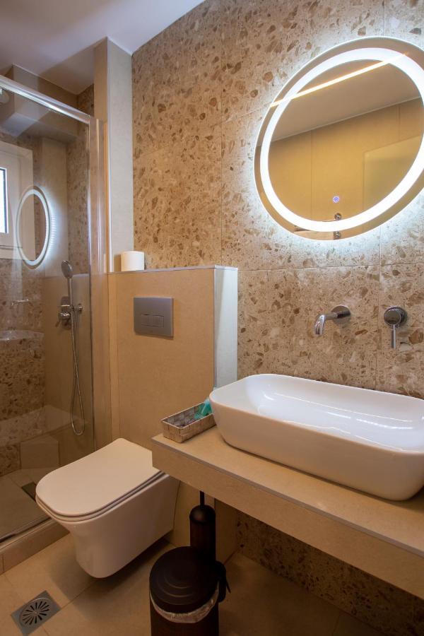 Haus Riviera Apartman Aszproválta Kültér fotó