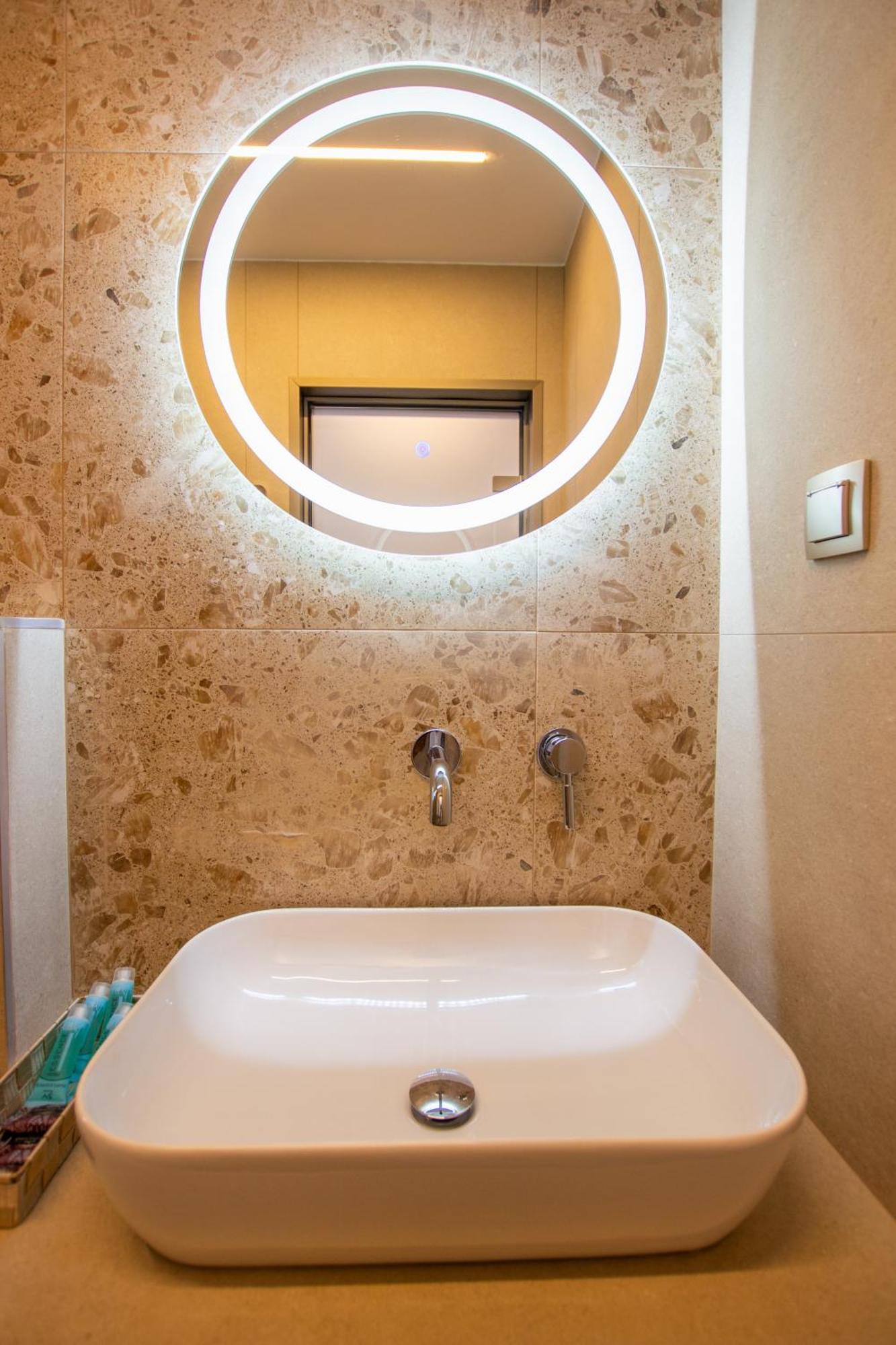 Haus Riviera Apartman Aszproválta Kültér fotó